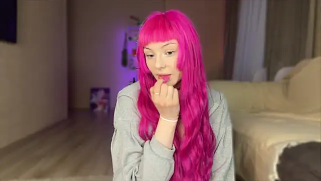 JuliaFlowerBliss online show from 18, 4, 2026