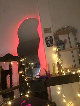 Snapshot of GeordiNovaX chatting on 9, 4, 2026 GeordiNovaX online show from 9, 4, 2026