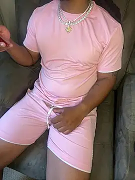 Snapshot of shepullsmydreads265 chatting on 8, 4, 2026 shepullsmydreads265 online show from 8, 4, 2026