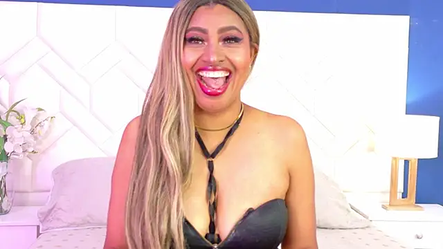 Snapshot of Kiara_Parker_ chatting on 16, 5, 2026 Kiara Parker online show from 16, 5, 2026
