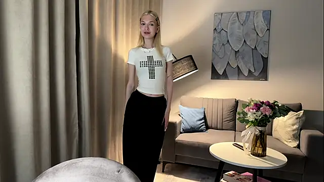 EvelineMolima online show from 26, 4, 2026