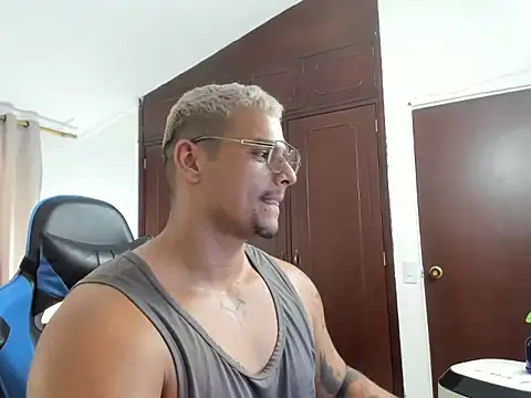 Iron leo online show from 7, 4, 2026