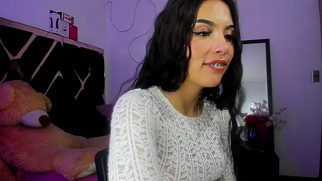Snapshot of evelott_allenx chatting on 23, 6, 2026 evelott allenx online show from 23, 6, 2026