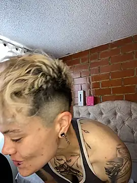 Megan-c online show from 26, 6, 2026