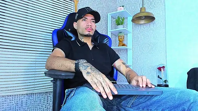 Daniel huge22 online show from 20, 6, 2026