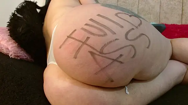 Melanie Slut nasty online show from 6, 5, 2026