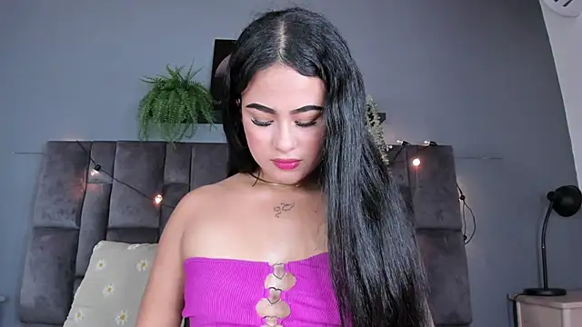 Snapshot of MatildaTaylor__ chatting on 11, 4, 2026 MatildaTaylor online show from 11, 4, 2026