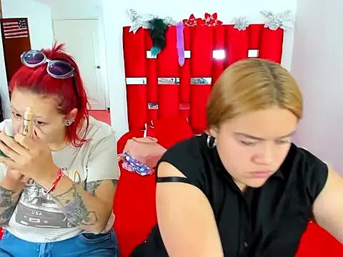 scarlett red 1 online show from 30, 4, 2026