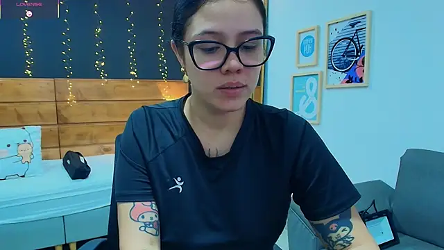 aria bloomer online show from 26, 4, 2026