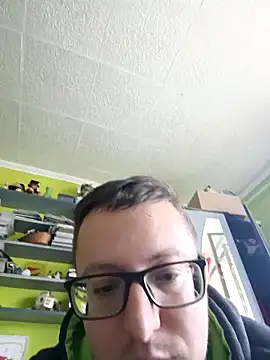 zsolt1910 online show from 2, 5, 2026