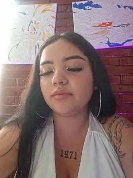 Kitty 79 online show from 10, 4, 2026