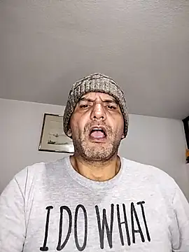 Senkoreman hard online show from 14, 4, 2026