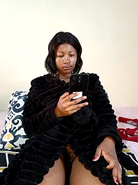 EbonySexySlimxxx online show from 29, 5, 2026