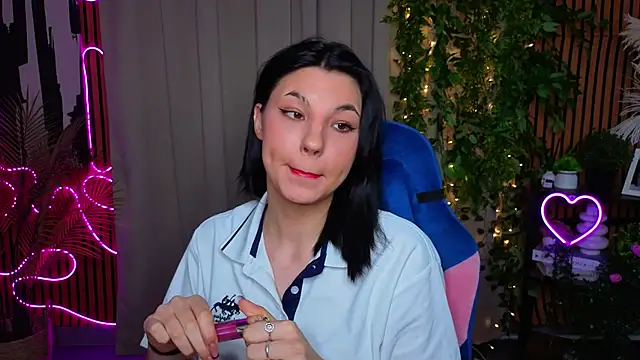 SharonBrowns online show from 16, 4, 2026