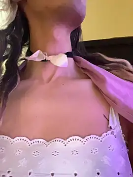 Blacktourmalinee online show from 17, 7, 2026