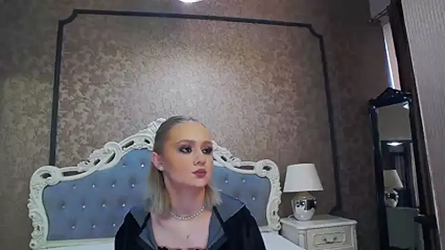 Ivy Quin online show from 22, 5, 2026