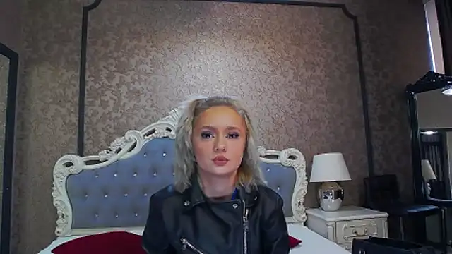Ivy Quin online show from 18, 5, 2026