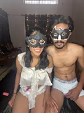 Love Birds00 online show from 12, 5, 2026