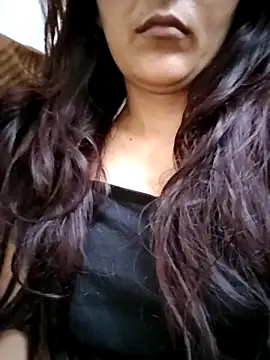 Kajal-hott online show from 16, 4, 2026