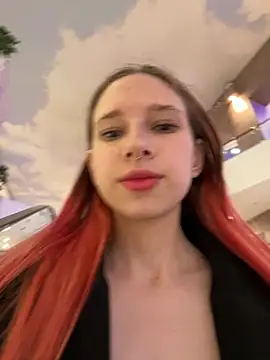 michelle lovique online show from 25, 5, 2026