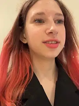 michelle lovique online show from 22, 5, 2026