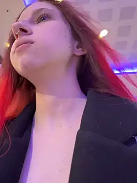 michelle lovique online show from 22, 4, 2026