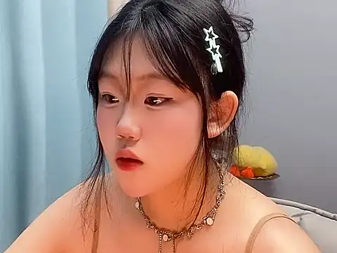 Lilababy00 online show from 9, 4, 2026