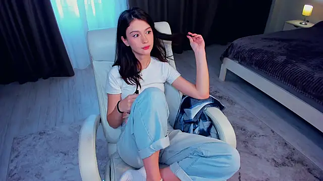 LibbieSchworm online show from 11, 4, 2026