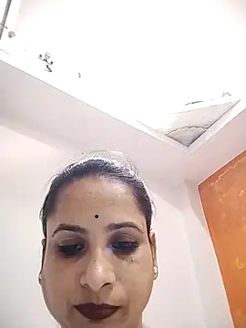 Bebo QueeN online show from 28, 4, 2026
