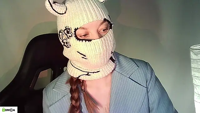 Snapshot of Lymalia chatting on 14, 5, 2026 Lymalia online show from 14, 5, 2026