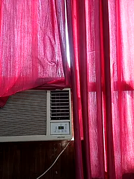 cute dimple0 online show from 19, 4, 2026