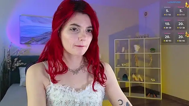 Snapshot of kittylunaa chatting on 23, 6, 2026 kittylunaa online show from 23, 6, 2026