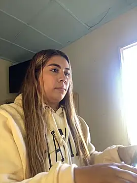 Snapshot of _BellaSmith_ chatting on 6, 7, 2026 BellaSmith online show from 6, 7, 2026
