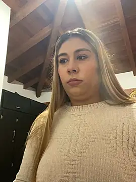 BellaSmith  online show from 27, 5, 2026