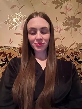 AlinaLove3213 online show from 28, 5, 2026