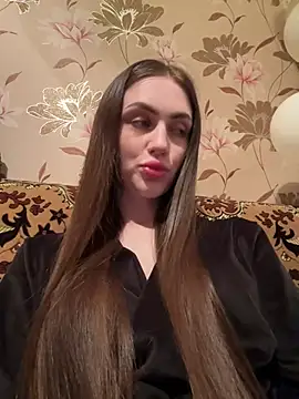 AlinaLove3213 online show from 10, 5, 2026