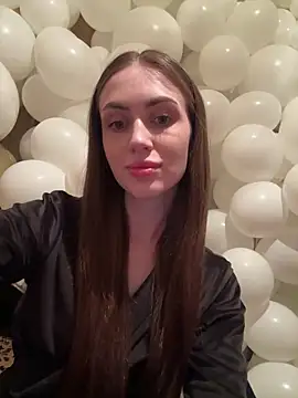 AlinaLove3213 online show from 3, 5, 2026