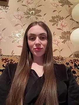 AlinaLove3213 online show from 12, 5, 2026
