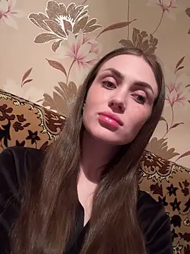AlinaLove3213 online show from 28, 4, 2026