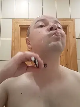 Luceriusbigass online show from 25, 2, 2025