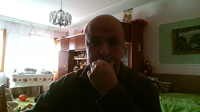 Luceriusbigass online show from 7, 2, 2026