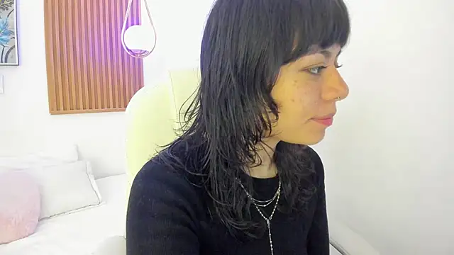 ghostmila online show from 23, 4, 2026