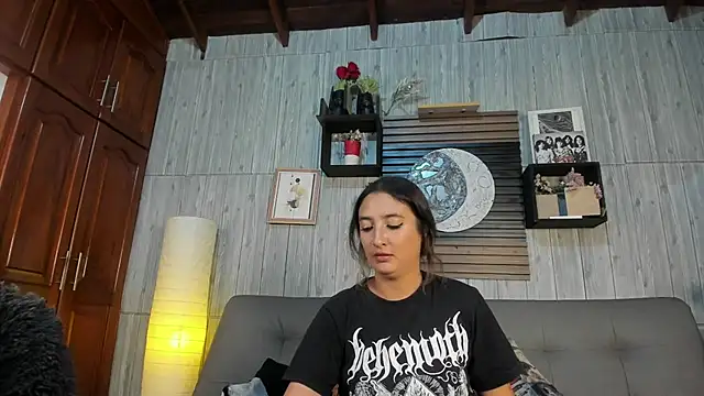 Snapshot of Alucarda666 chatting on 31, 7, 2026 Alucarda666 online show from 31, 7, 2026