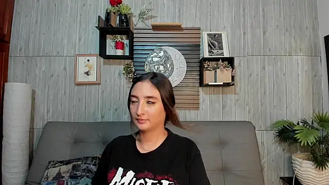 Snapshot of Alucarda666 chatting on 21, 6, 2026 Alucarda666 online show from 21, 6, 2026