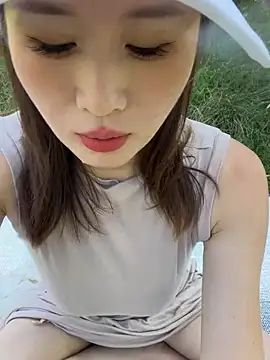 qin205205 online show from 14, 7, 2026