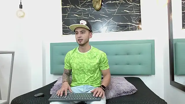 PowerLustX online show from 1, 6, 2026
