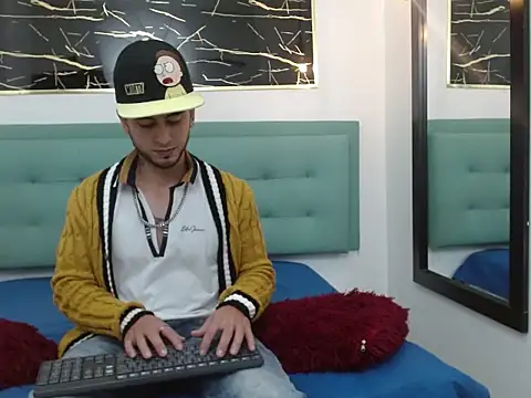 PowerLustX online show from 13, 5, 2026