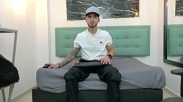 PowerLustX online show from 13, 7, 2026