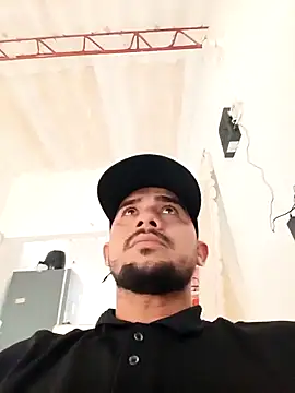 Snapshot of franDuxxx chatting on 7, 4, 2026 franDuxxx online show from 7, 4, 2026