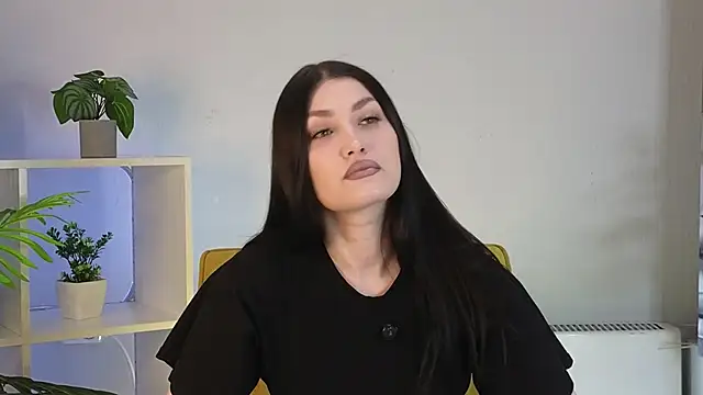 CheyenneGerla online show from 8, 4, 2026